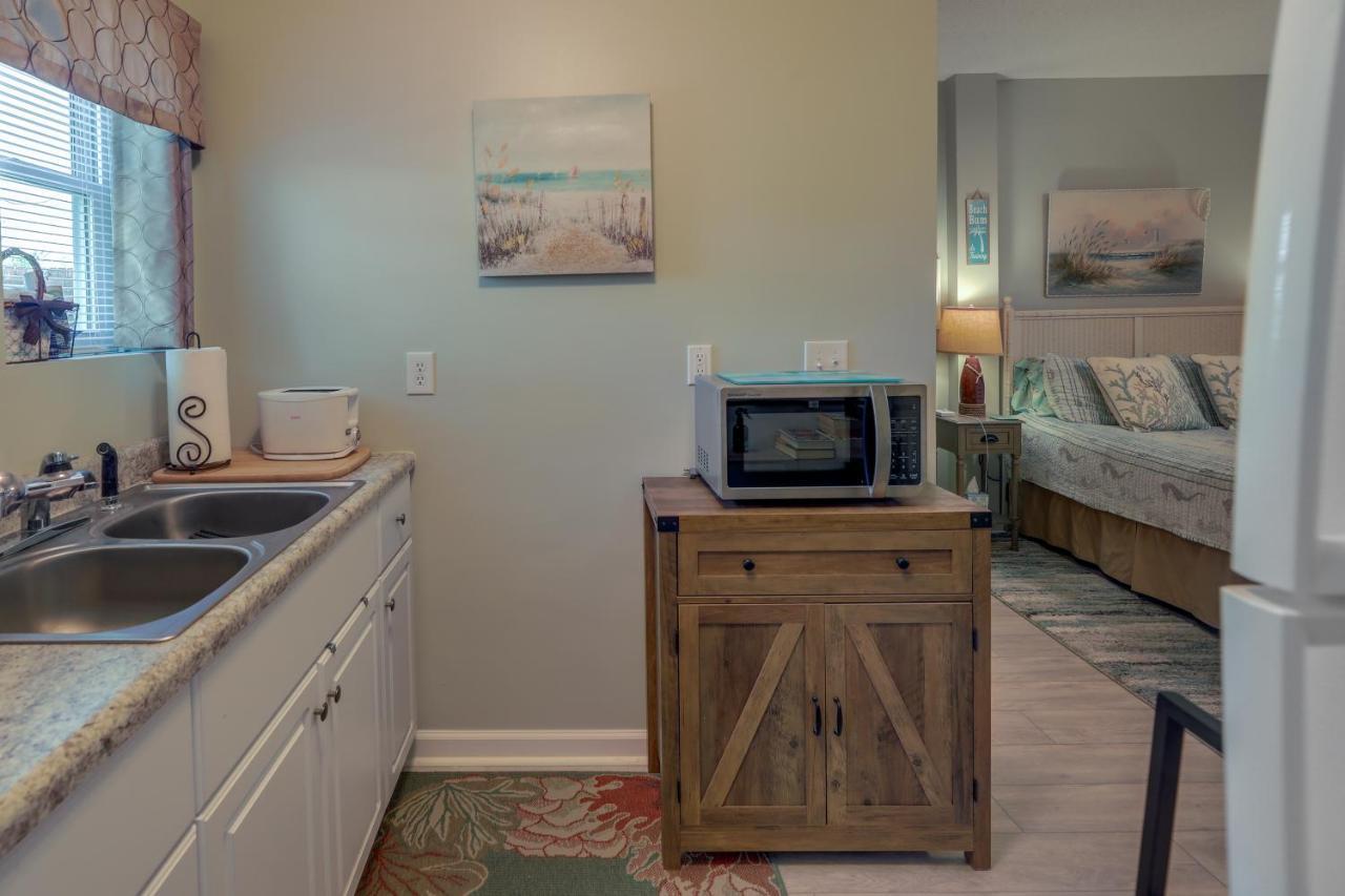 Sneads Ferry Vacation Rental Studio With Water Views Luaran gambar