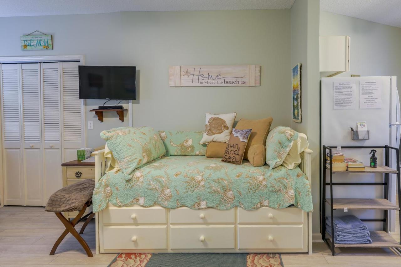 Sneads Ferry Vacation Rental Studio With Water Views Luaran gambar